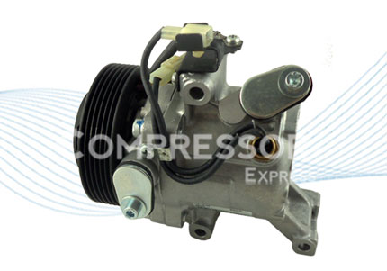 Denso SV07C AC Compressor 447260-5613 (body number) N/A